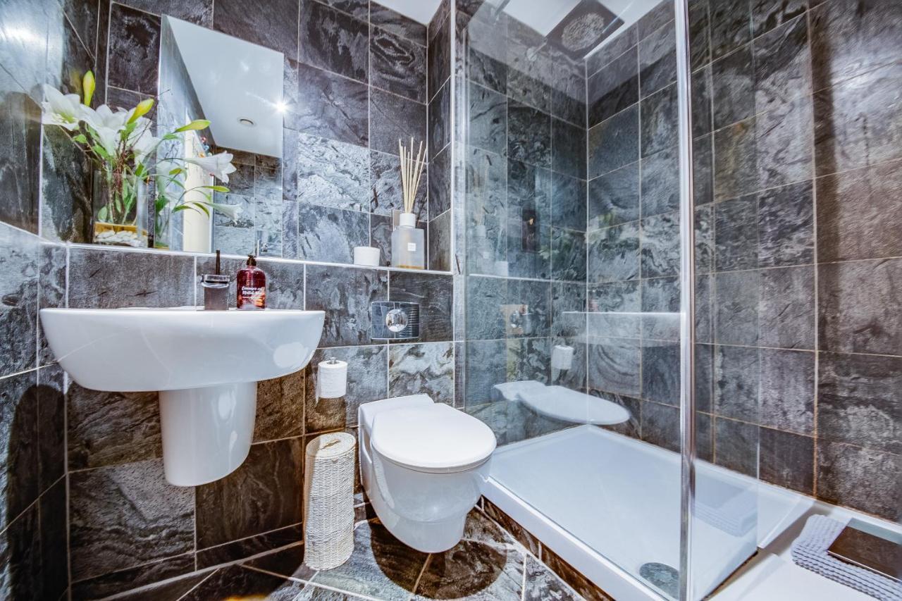 Spacious 3-Bed Penthouse With City Sky Line Views Sheffield Exterior foto